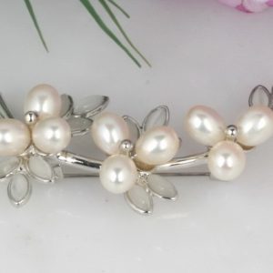 Pearl Cluster Flower Brooch