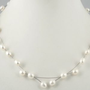Pearl Oval Design Necklace