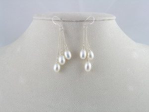 Tear-drop Three Pearl Dangle Earrings