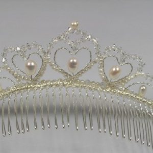 Heart Design Pearl & Crystal Comb
