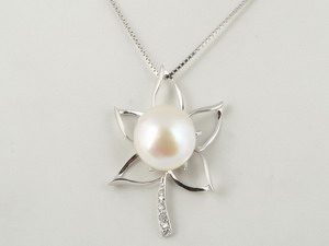 Mabe Pearl Pendant