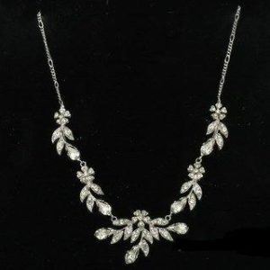 Sweet Rhinestone Blossom Necklace